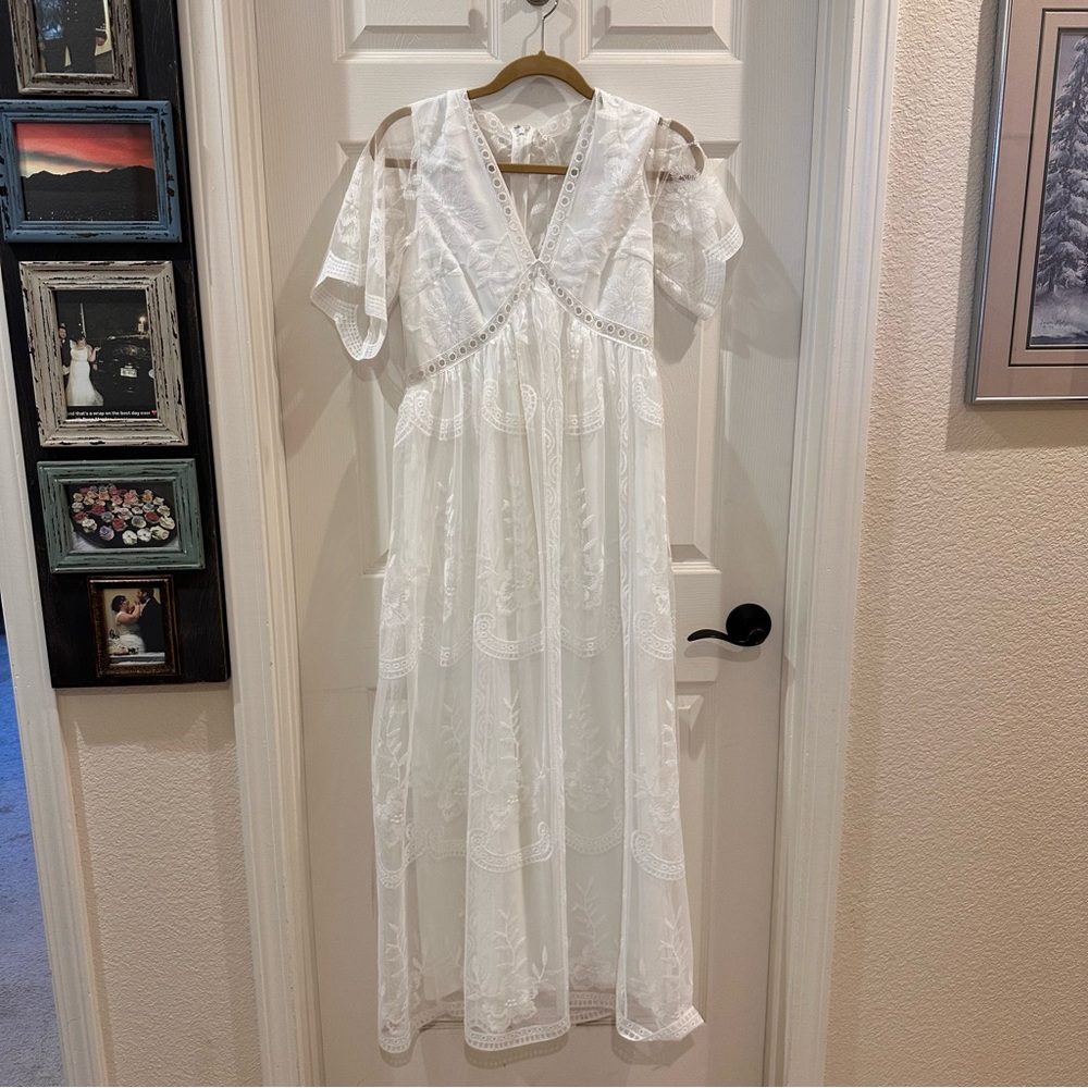 Pinkblush White Lace Overlay Maternity Bohemian Dress